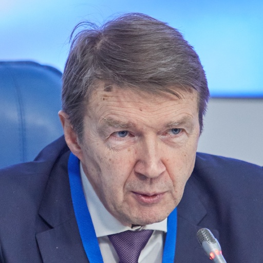 Валентин Макаров Валентин Макаров